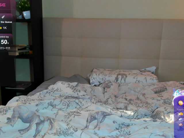 Tune-Godness live cam on BongaCams
