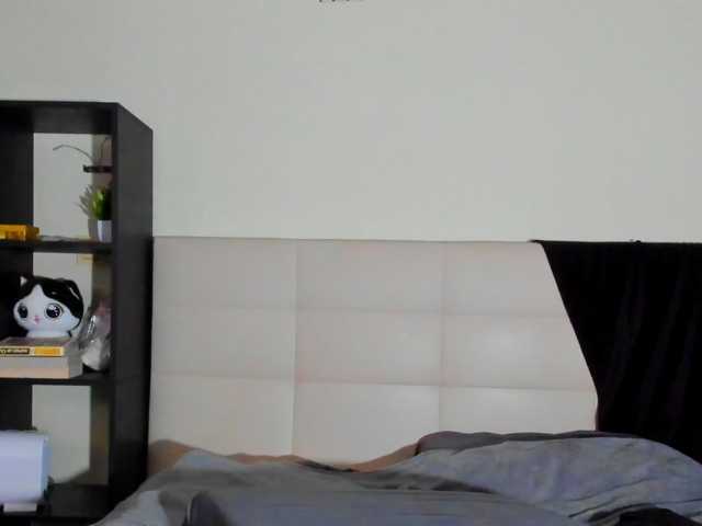 Tune-Godness live cam on BongaCams