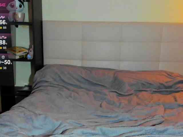 SilasCoraline webcam