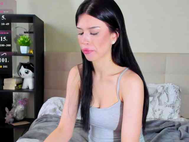 SilasCoraline webcam