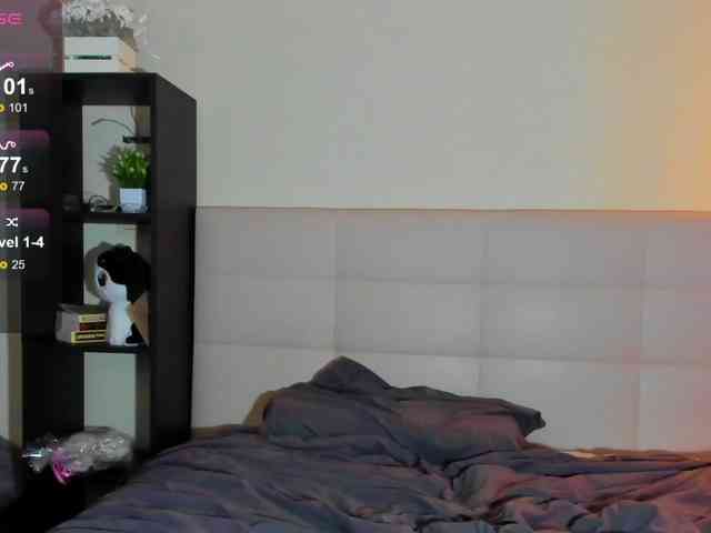 SilasCoraline webcam