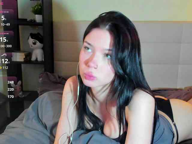 SilasCoraline webcam