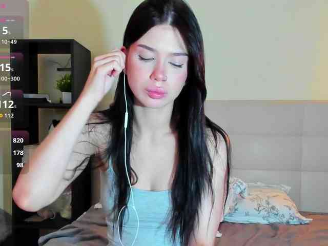 SilasCoraline webcam