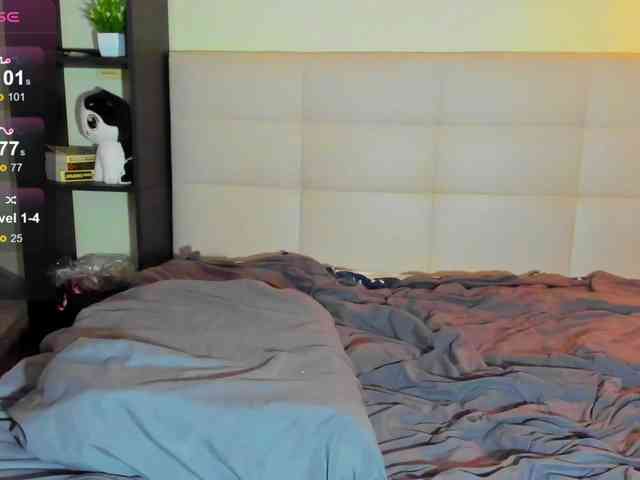 SilasCoraline webcam