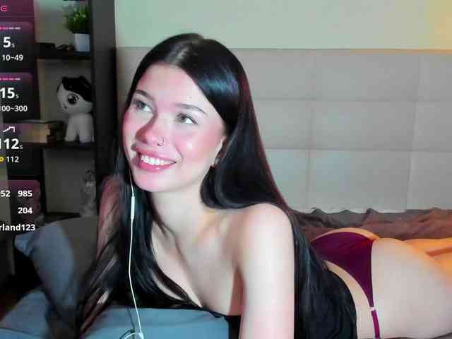 SilasCoraline webcam