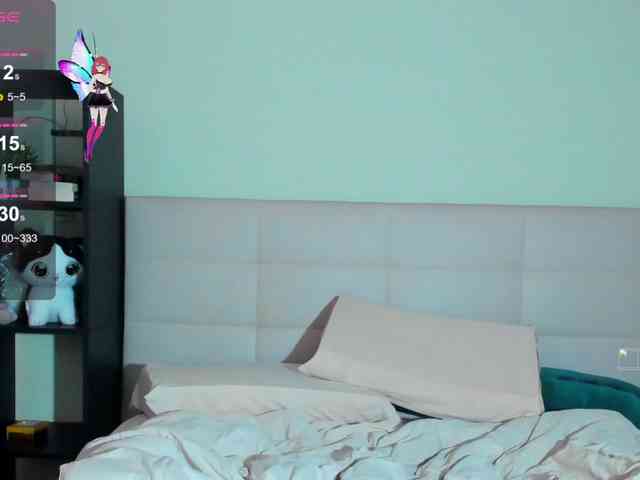 SilasCoraline webcam