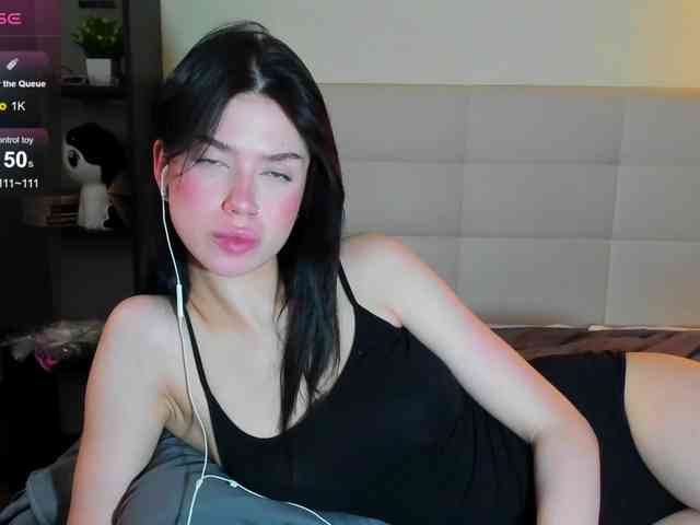 SilasCoraline webcam