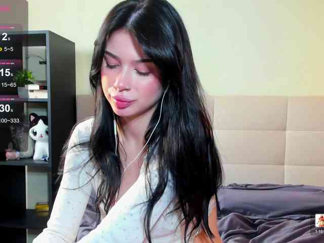 SilasCoraline webcam