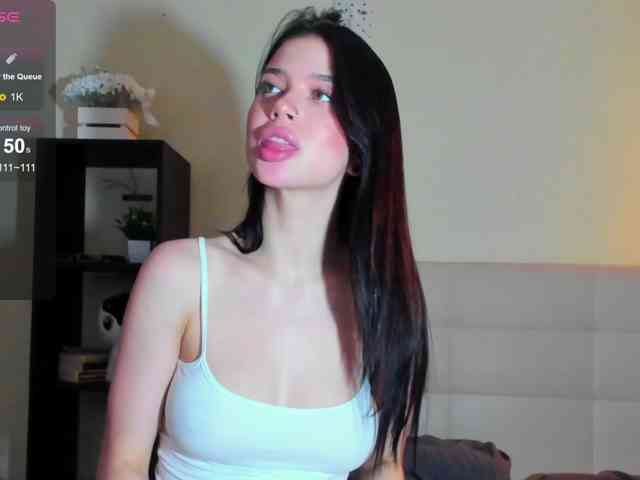 SilasCoraline webcam