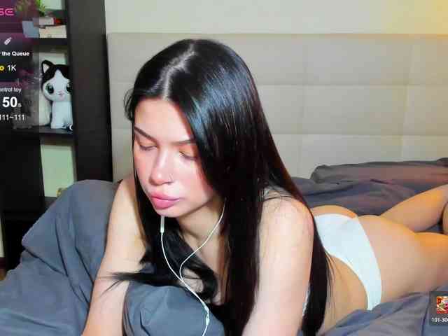 SilasCoraline webcam