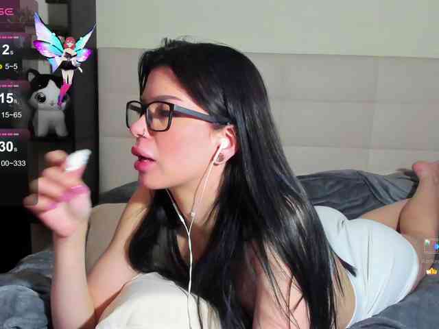 SilasCoraline webcam