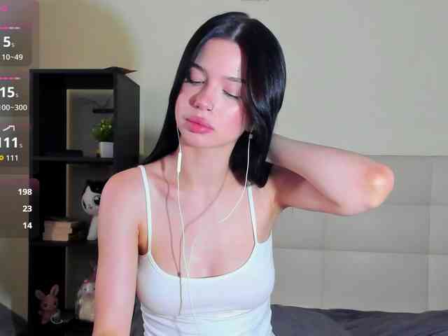 SilasCoraline webcam