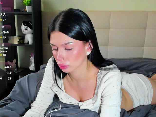 SilasCoraline webcam