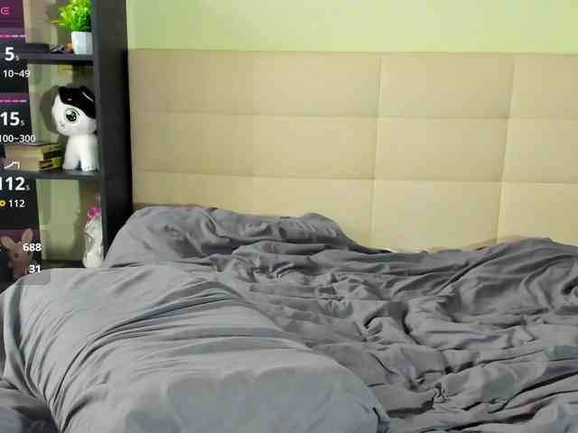 SilasCoraline webcam