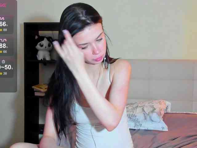 SilasCoraline webcam