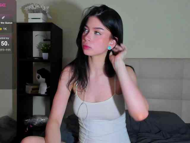 SilasCoraline webcam