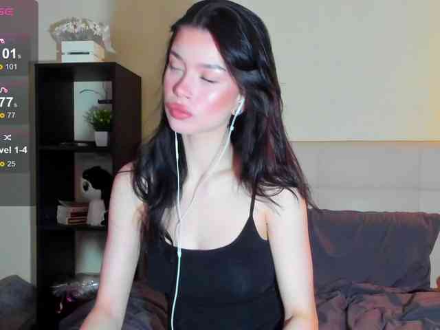 SilasCoraline webcam