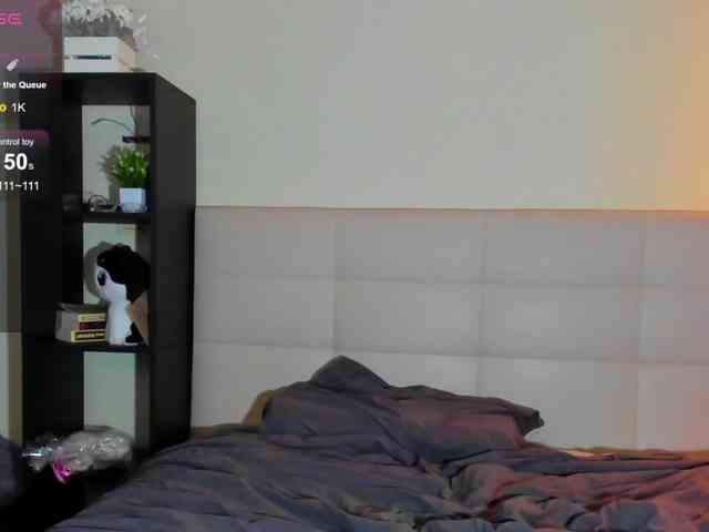 SilasCoraline webcam