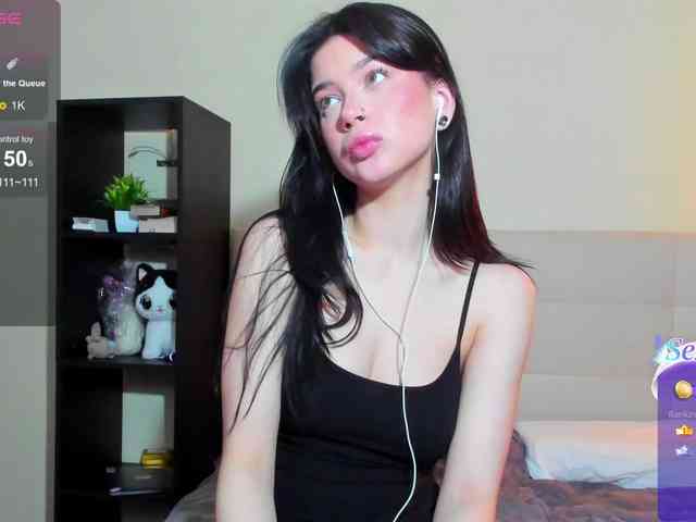 SilasCoraline webcam