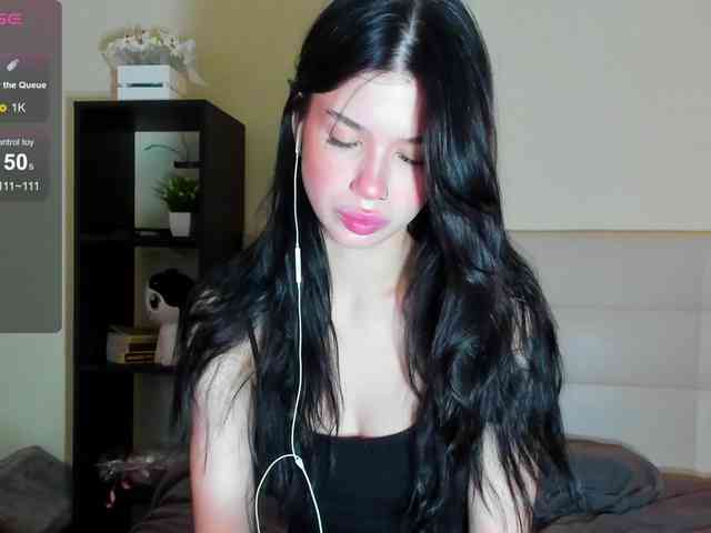 SilasCoraline webcam