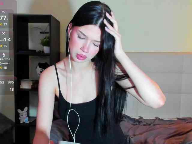 SilasCoraline webcam