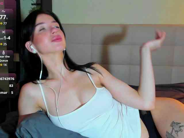 SilasCoraline webcam