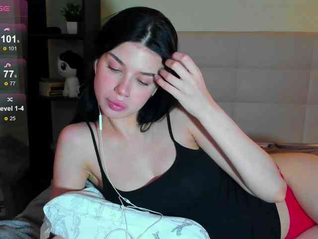 SilasCoraline webcam