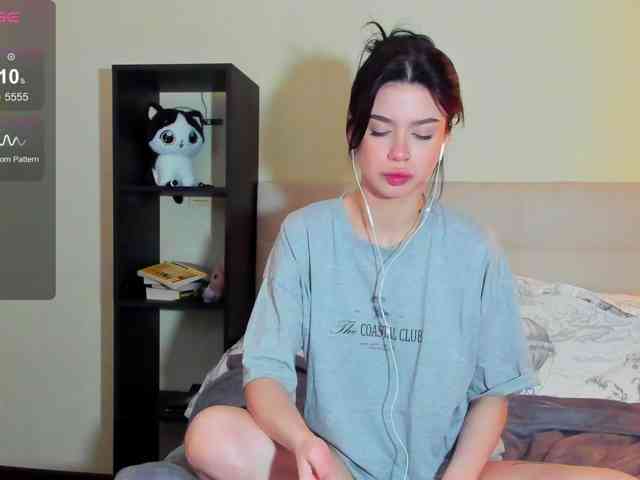 SilasCoraline webcam
