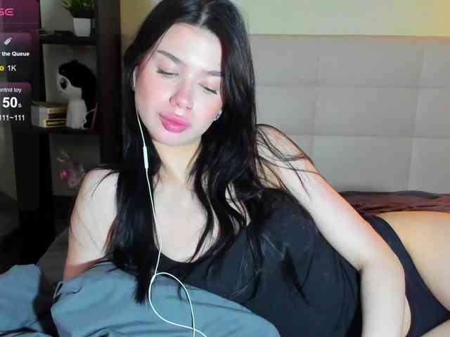 SilasCoraline webcam
