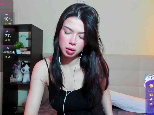 SilasCoraline webcam