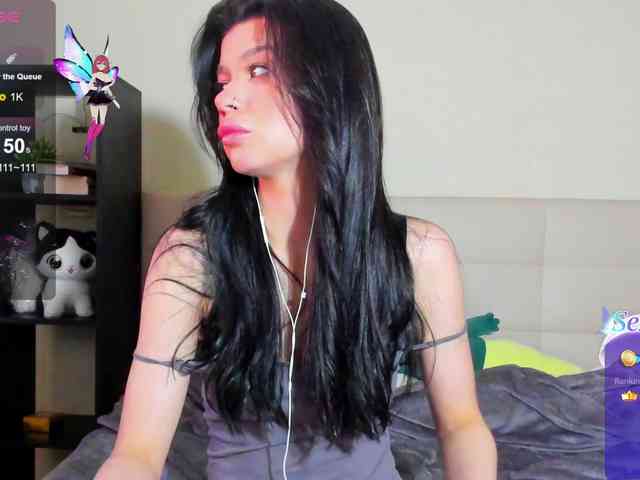 SilasCoraline webcam