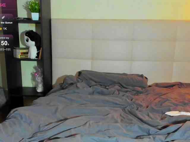 SilasCoraline webcam