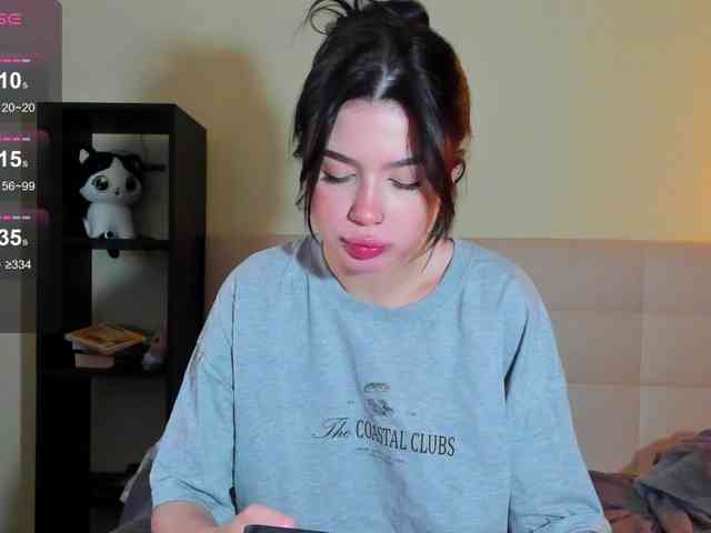 SilasCoraline webcam