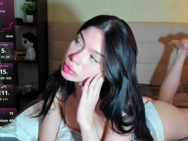SilasCoraline webcam