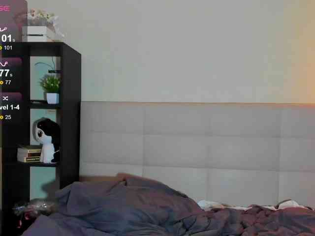 SilasCoraline webcam