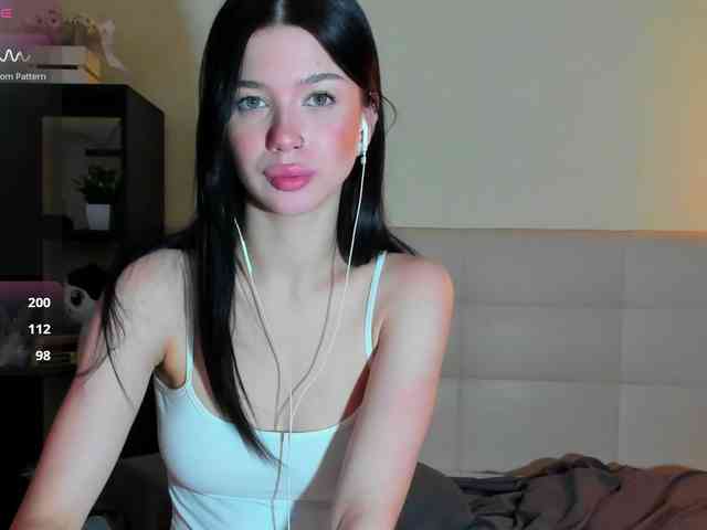 SilasCoraline webcam