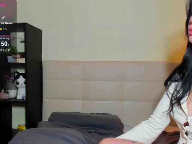 SilasCoraline webcam