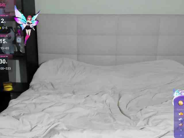 SilasCoraline webcam