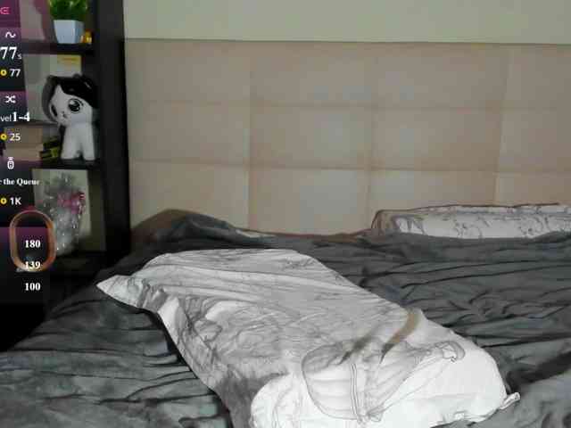 silascoraline's live room