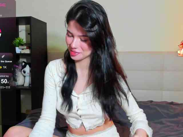 SilasCoraline webcam
