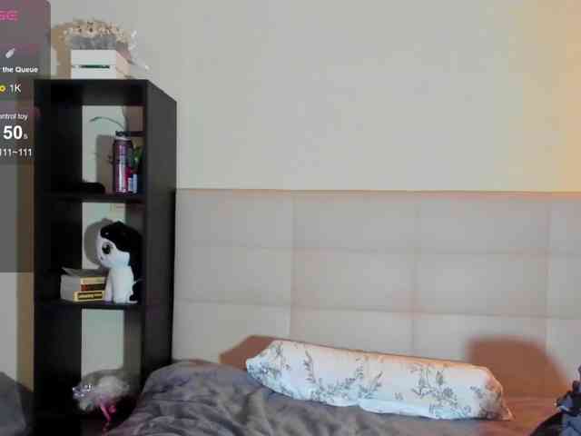SilasCoraline webcam