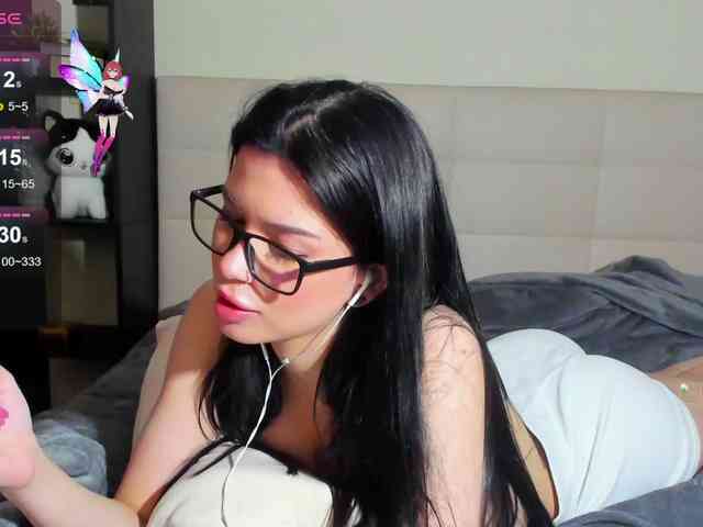 SilasCoraline webcam