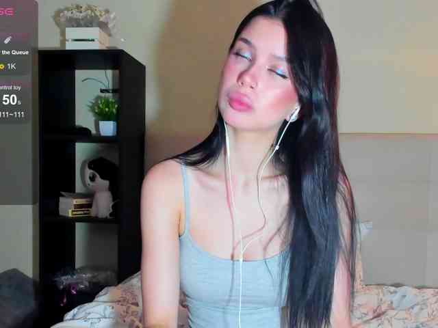 SilasCoraline webcam