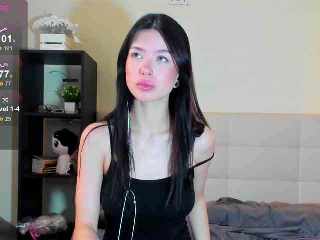 SilasCoraline webcam