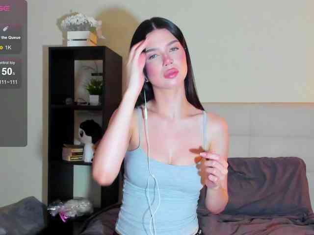 SilasCoraline webcam