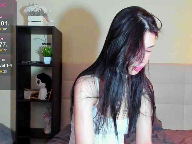 SilasCoraline webcam
