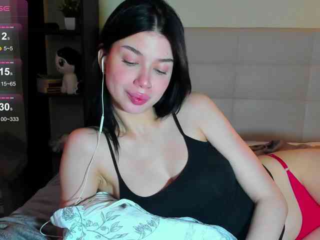 SilasCoraline webcam
