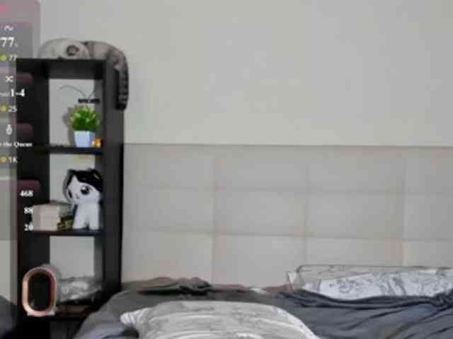 SilasCoraline webcam