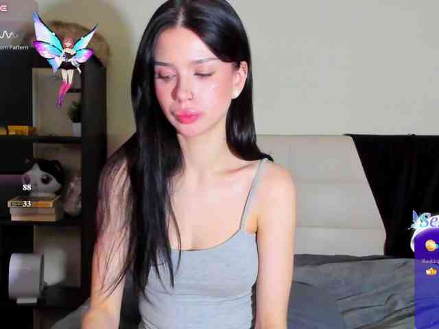 SilasCoraline webcam