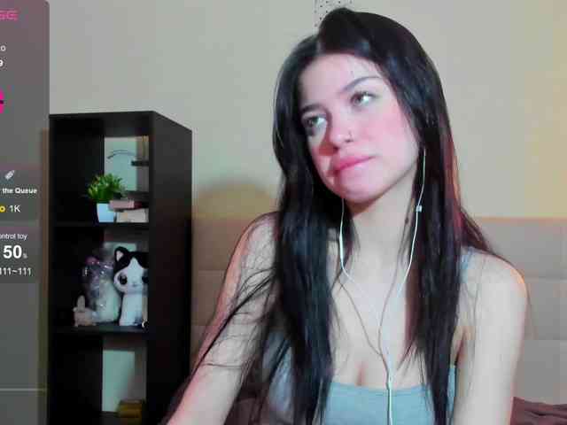 SilasCoraline webcam